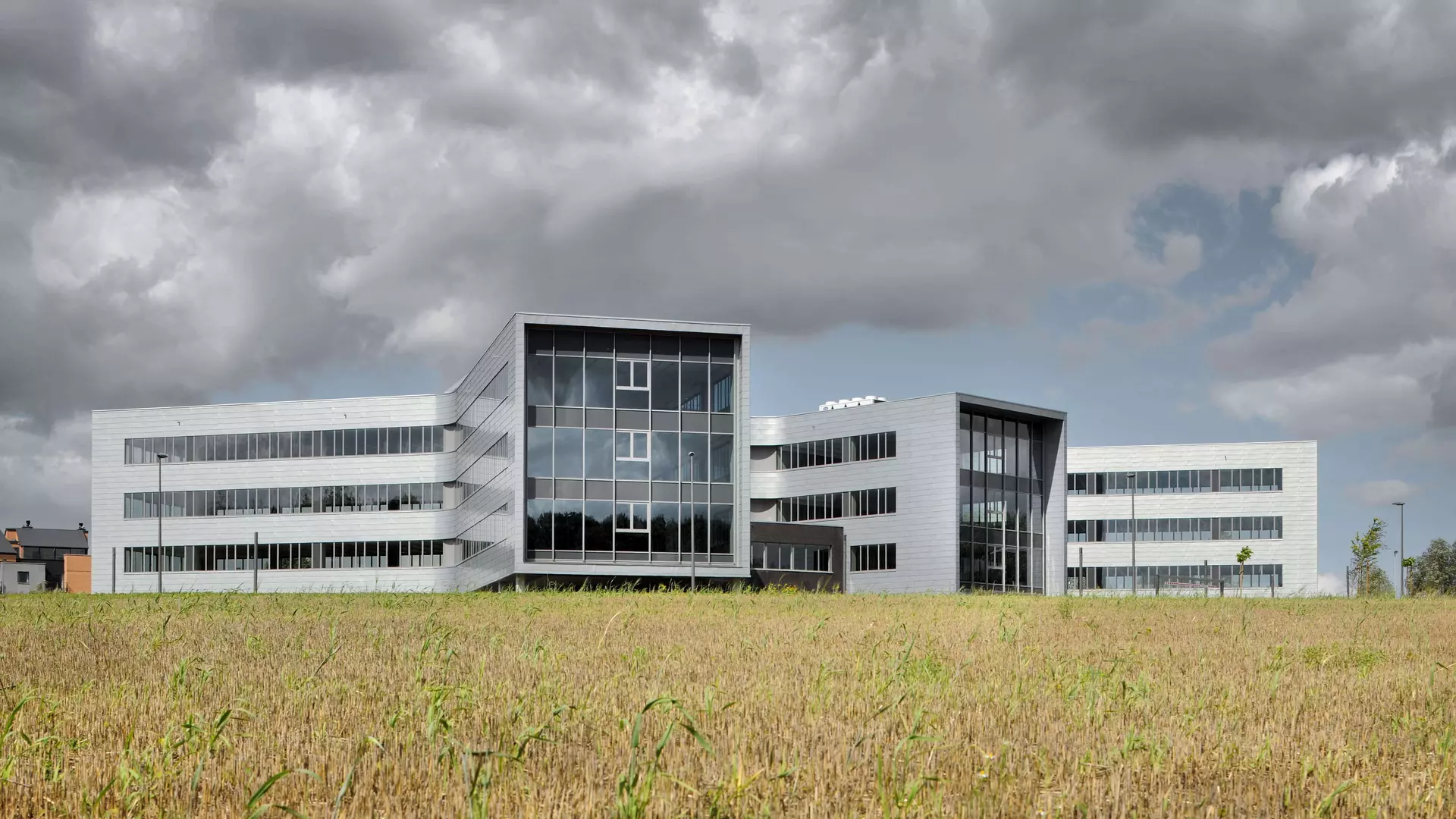 Wyeth - Offices real estate project in Louvain-la-Neuve 02 | BESIX RED